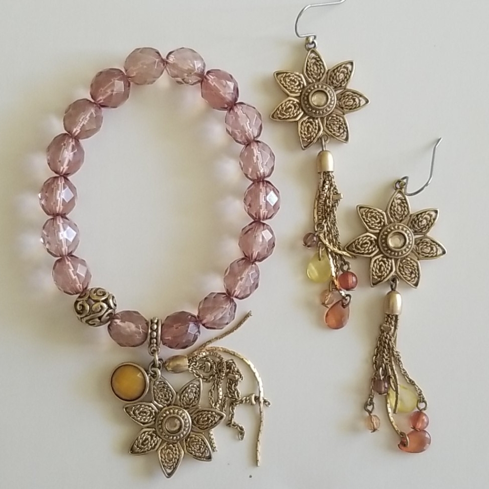 Bracelet and earrings set - Picture 9 of 9